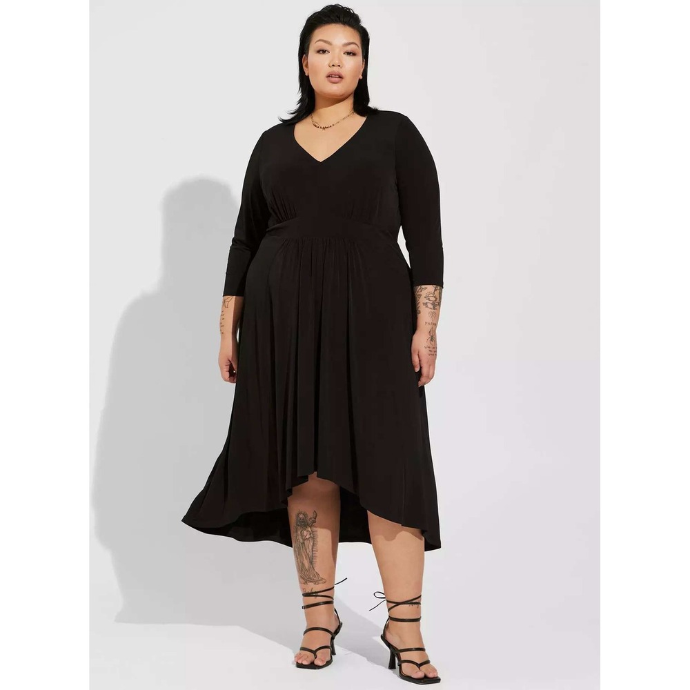 NWT Torrid Tea Length Studio Knit Deep V Black Bodycon Dress 1X Career Event